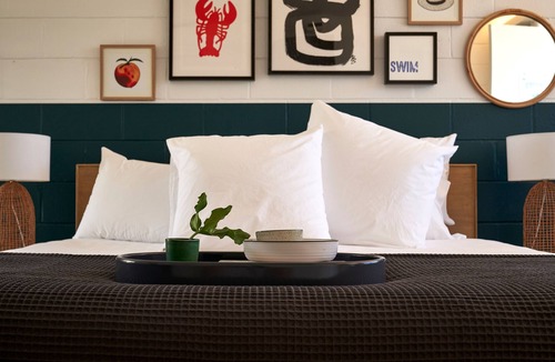 Peterborough Hotel | Peterborough House & Motel