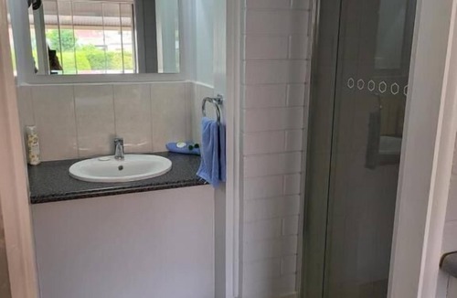 Peterborough Hotel | Peterborough Motel