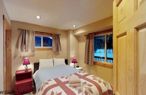 Plain House | Peterson Acres