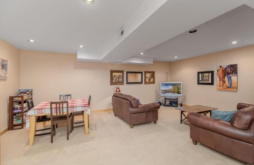 Plain House | Peterson Acres