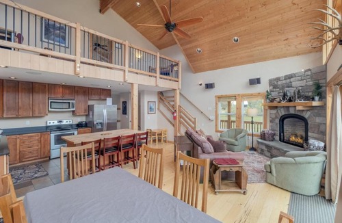 Plain House | Peterson Acres