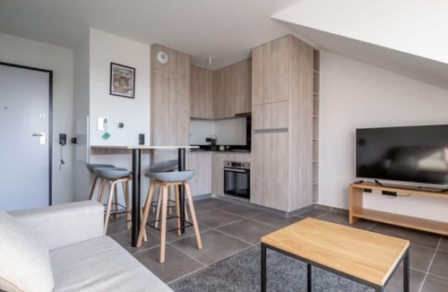 Pontault-Combault Apartment | Petit Appart Cosy