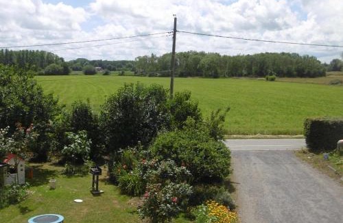 Premesques Apartment | petit appartement sous combles 10 kms Lille