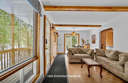 Potton Ski Chalet | Petit bouleau - spa and electric charging station