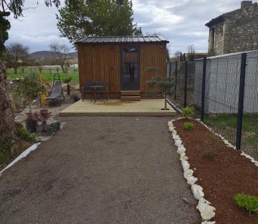 Cruas Other | Petit chalet