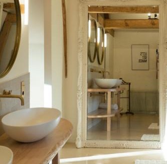 Vercourt Bed & Breakfast | Petit Chateau Vercourt