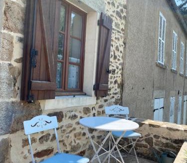 Montreuillon House | Petit cocon au cœur du Morvan