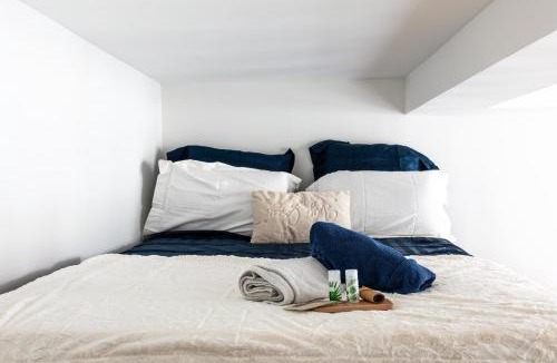 Cambrai Apartment | Petit Cocon Mezzanine