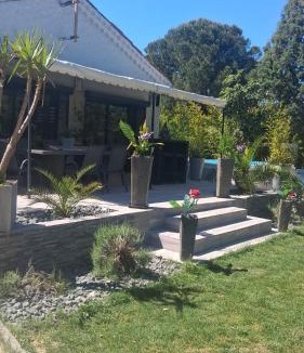 Laudun House | Petit coin de paradis