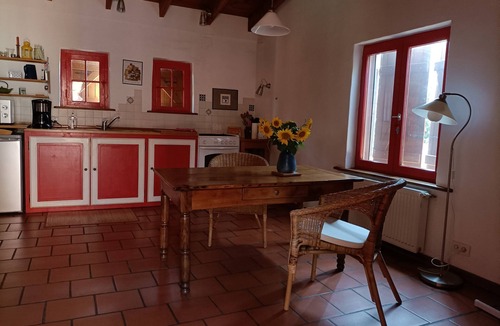 Montadet House | Petit Coin de Paradis Pour 2 Personnes. Meublé 3 Étoiles. Chiens Acceptés