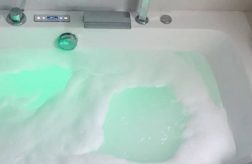 Saint-Alban-de-Roche Apartment | Petit Coin Damour de Pierre Chaleureuse