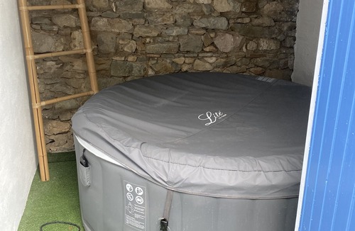 Cavillargues Apartment | Petit Gîte au Soleil