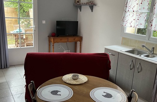 Cavillargues Apartment | Petit Gîte au Soleil