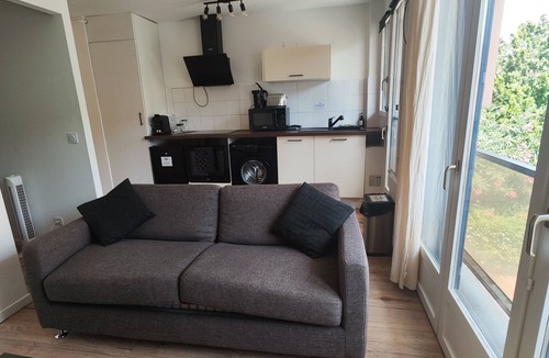 Saint Michel Apartment | Petit Havre Moderne in Toulouse - Secure parking 5min walk from the metro