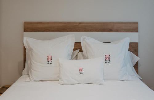 Pineda de Mar House | Petit Luxe Pineda