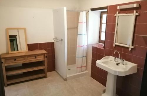 Simiane-la-Rotonde House | Petit Mas