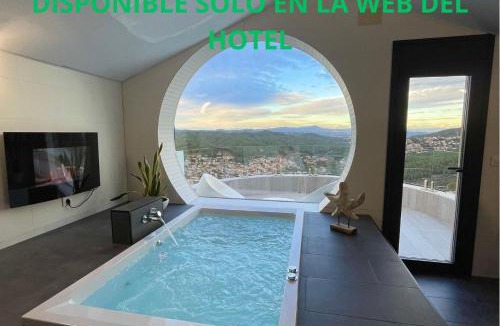 Torrelles de Llobregat Hotel | Petit Mirador