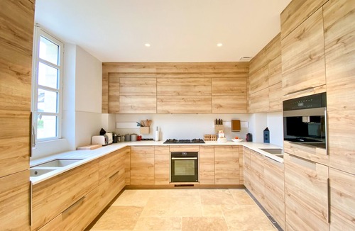 Robins Bay Bed & Breakfast | Petit Monlot