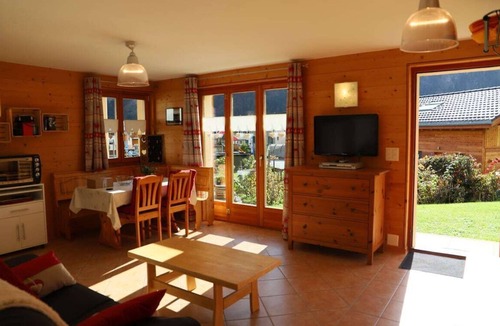 Salvan Apartment | Petit Nid Douillet au Coeur de Salvan