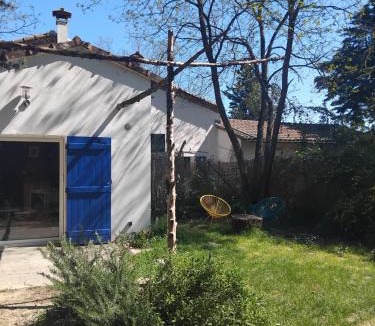 Bagard House | Petit Nid