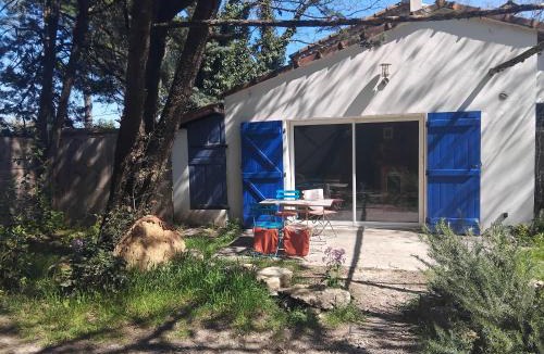 Bagard House | Petit Nid