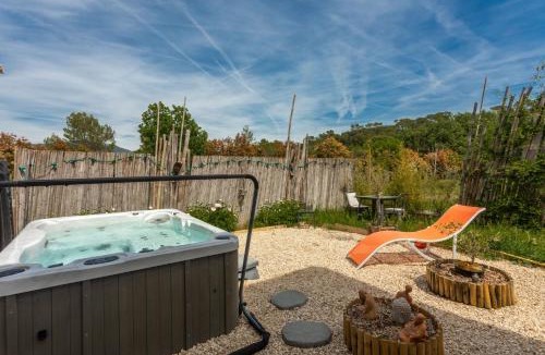 Besse-sur-Issole House | Petit Paradis
