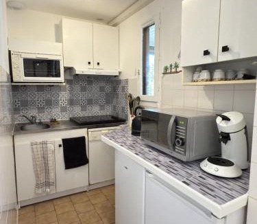 Vendres House | Petit pavillon pour 8 personnes dans une résidence avec piscine