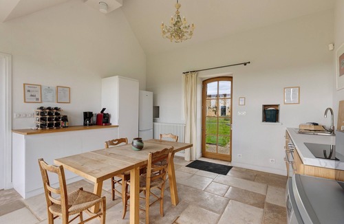 Ambillou House | Petit Prépinson – Domaine de La Trigalière with Shared Pool