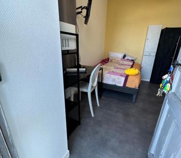 Tarbes Apartment | Petit Studio Gare SNCF