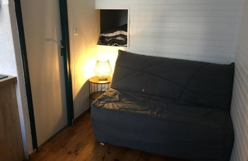 Bagneres-de-Bigorre Apartment | Petit studio, plein centre ville, grande terrasse