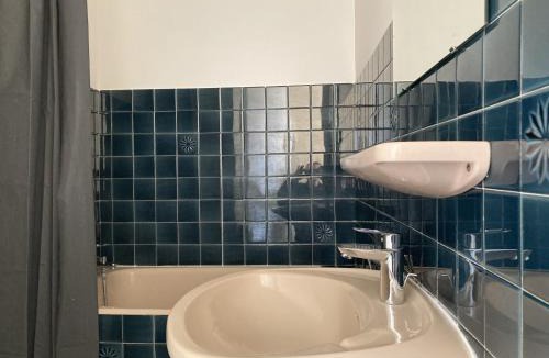 Aix-les-Bains Apartment | petit studio vue montagne