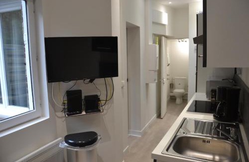 Quartier Vieux Marche-Cathedrale Apartment | Petit T2 hypercentre avec terrasse privée - 006