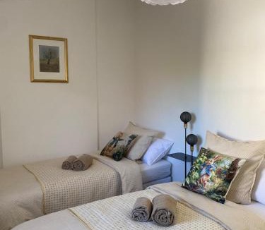 Laize House | Petit Terrier