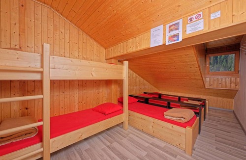 Bourg-Saint-Pierre Hostel | Petit Vélan - Coworking & Coliving