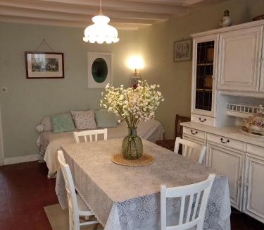 Mondoubleau House | Petite Chérie