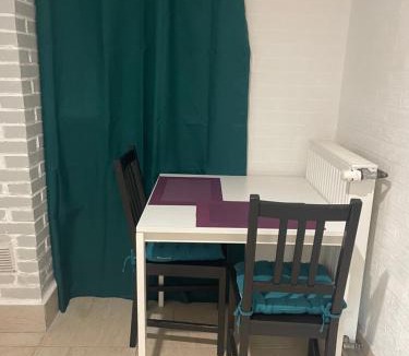 Belle-Beille House | Petite Chambre avec SdB partagée