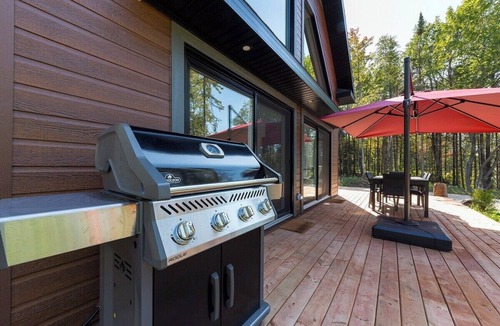 Baie-St-Paul Ski Chalet | Petite Charlevoix 1: Hot Tub & National Parks