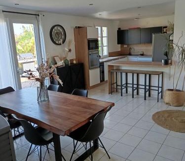 Beaugency House | Petite Escale