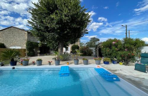 Charmes-sur-Rhone House | Petite'Escale