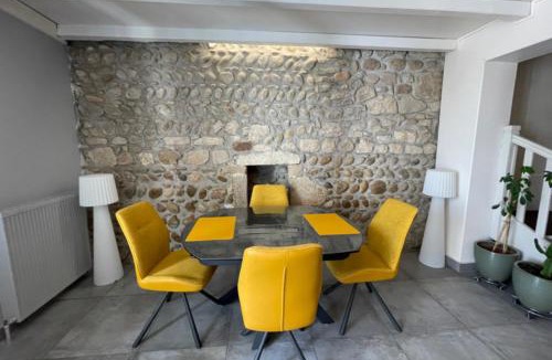 Charmes-sur-Rhone House | Petite'Escale