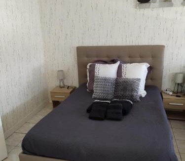 Sens Apartment | Petite halte Appt 103