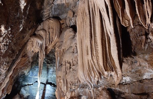 Saint-Jean-de-Crieulon House | PETITE MAISON DANS LES CHÊNES