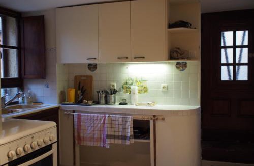 Saint-Jean-Pla-de-Corts House | Petite maison catalane Sous le clocher de St Jean