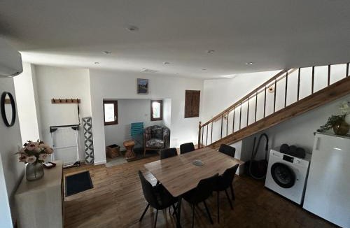 Beaulieu-sur-Dordogne House | Petite maison de village