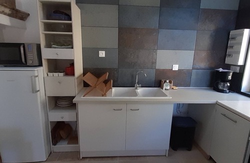 Asnieres-la-Giraud House | Petite Maison de Campagne Calme