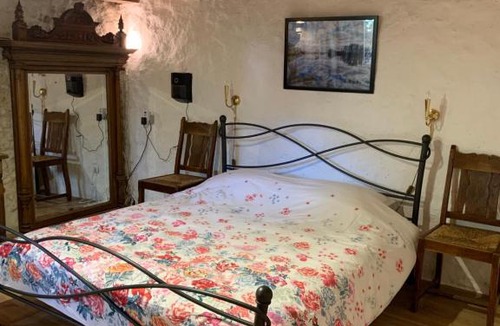 Saint-Julien-le-Petit House | Petite maison Conjat