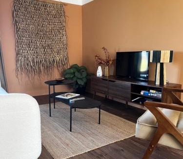 Aucamville House | Petite maison à la campagne