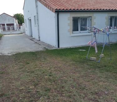 Arvert House | Petite maison avec jardin privé