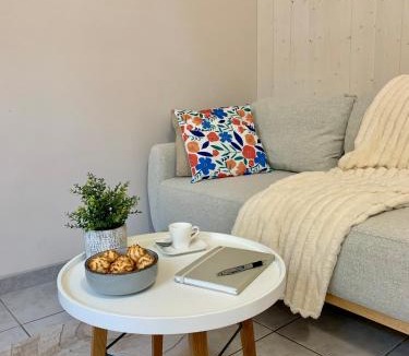 Auxonne Apartment | Petite Maison Cosy