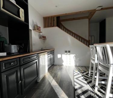 Saint Loup Apartment | Petite maison dans le beaujolais